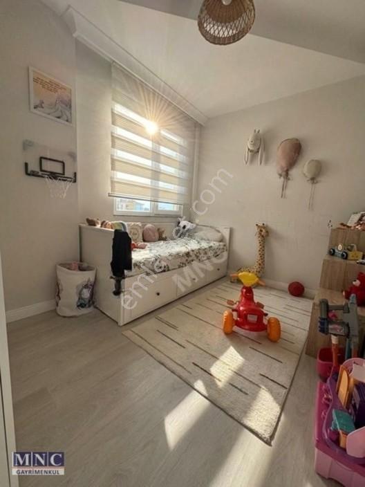 Kartal Gümüşpınar'da Ana Cadde Yakını Özel Tasarım Arakat Balkon — fotoğraf 12