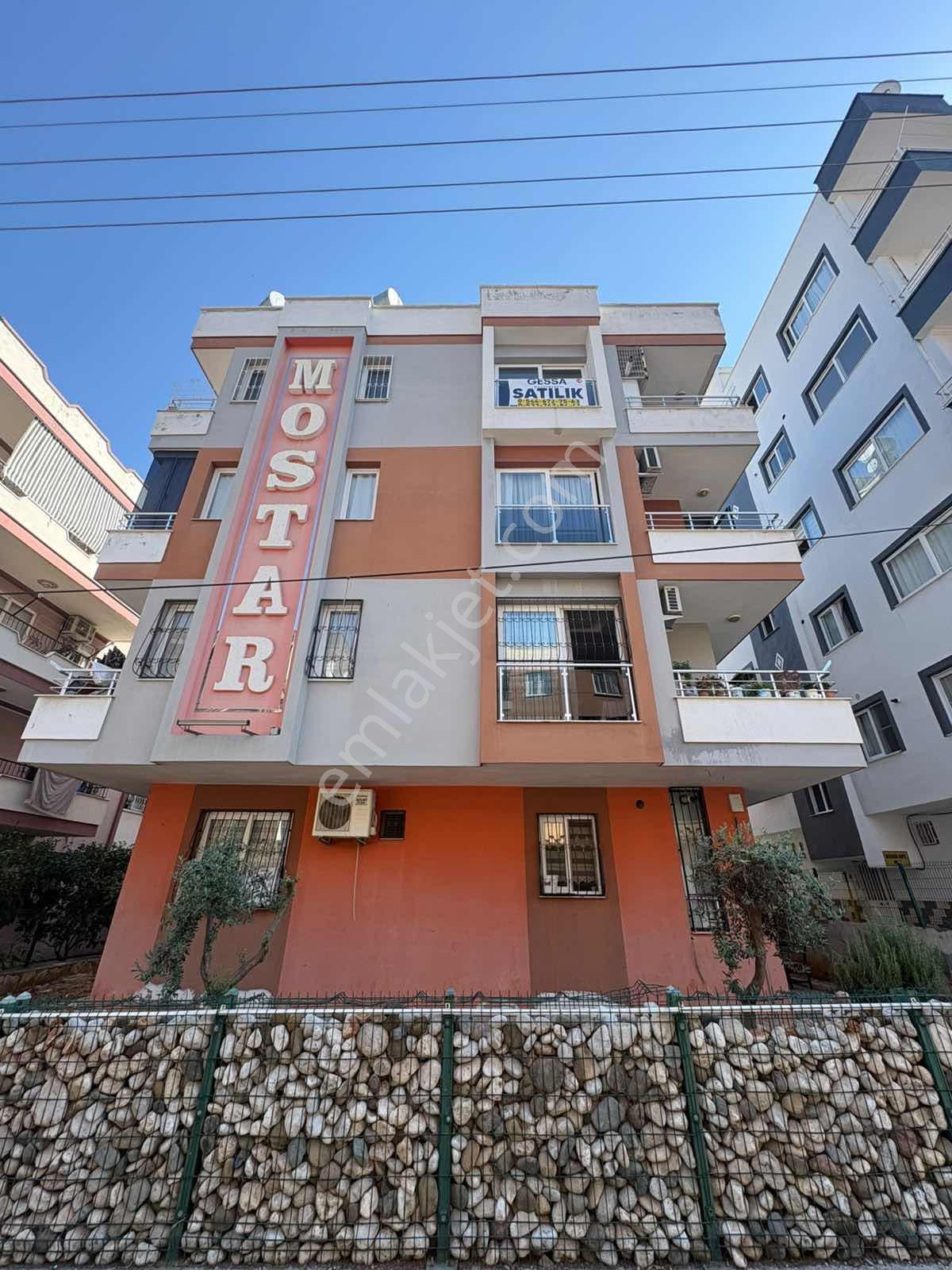 Tozkoparan Mh De Asansörlü 3 Cepheli Geniş 2+1 Satılık Daire