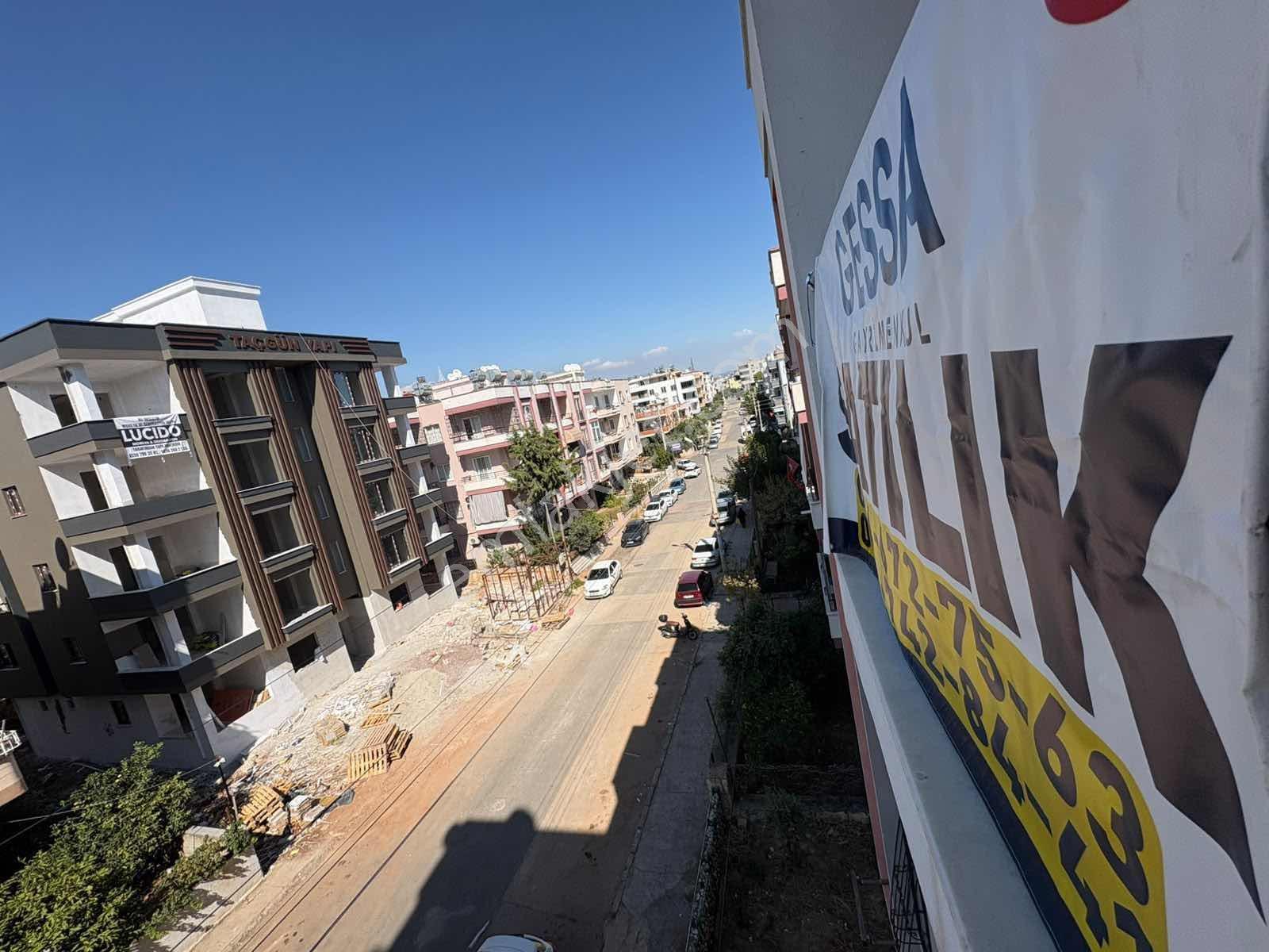 Tozkoparan Mh De Asansörlü 3 Cepheli Geniş 2+1 Satılık Daire — fotoğraf 4