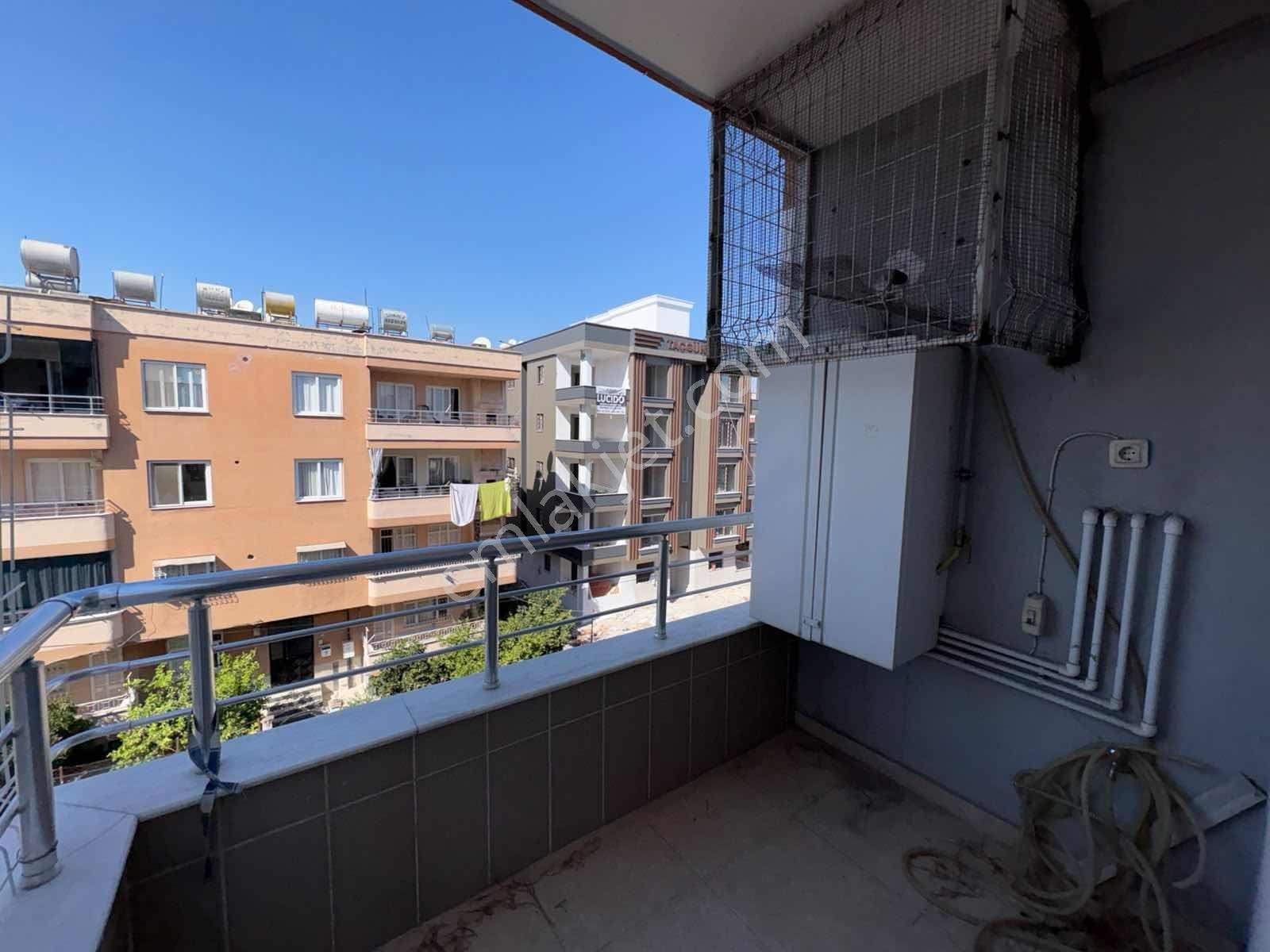 Tozkoparan Mh De Asansörlü 3 Cepheli Geniş 2+1 Satılık Daire — fotoğraf 8