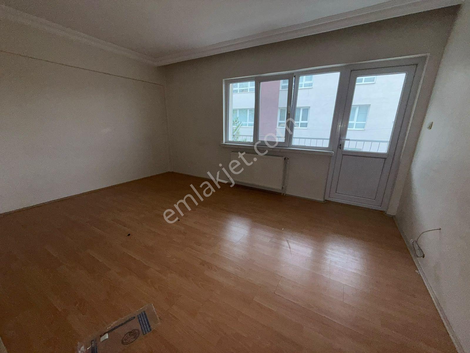 Pursaklar Merkez Mahallesi'nde Satılık 3+1 Geniş Daire — fotoğraf 10