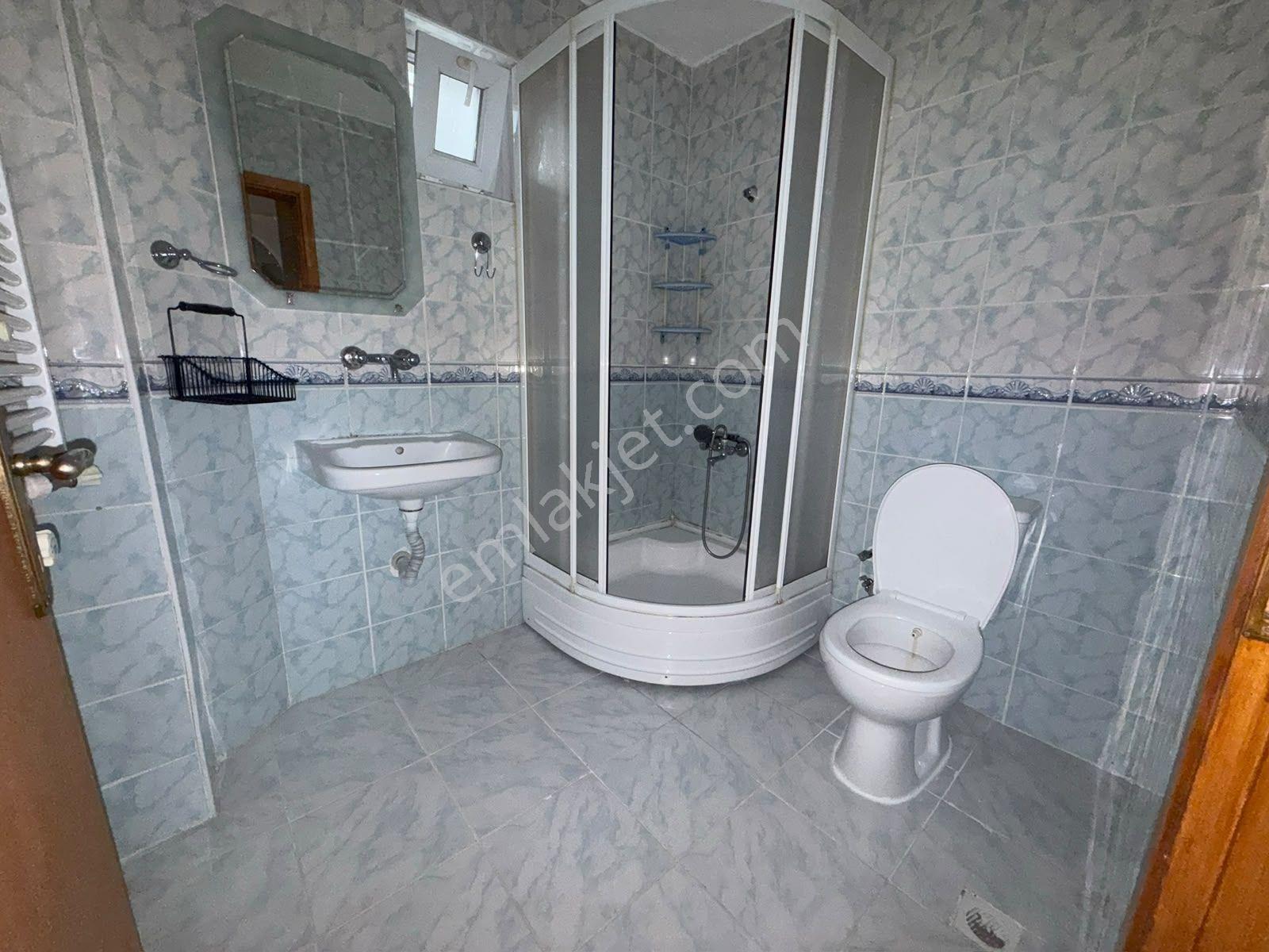 Pursaklar Merkez Mahallesi'nde Satılık 3+1 Geniş Daire — fotoğraf 18