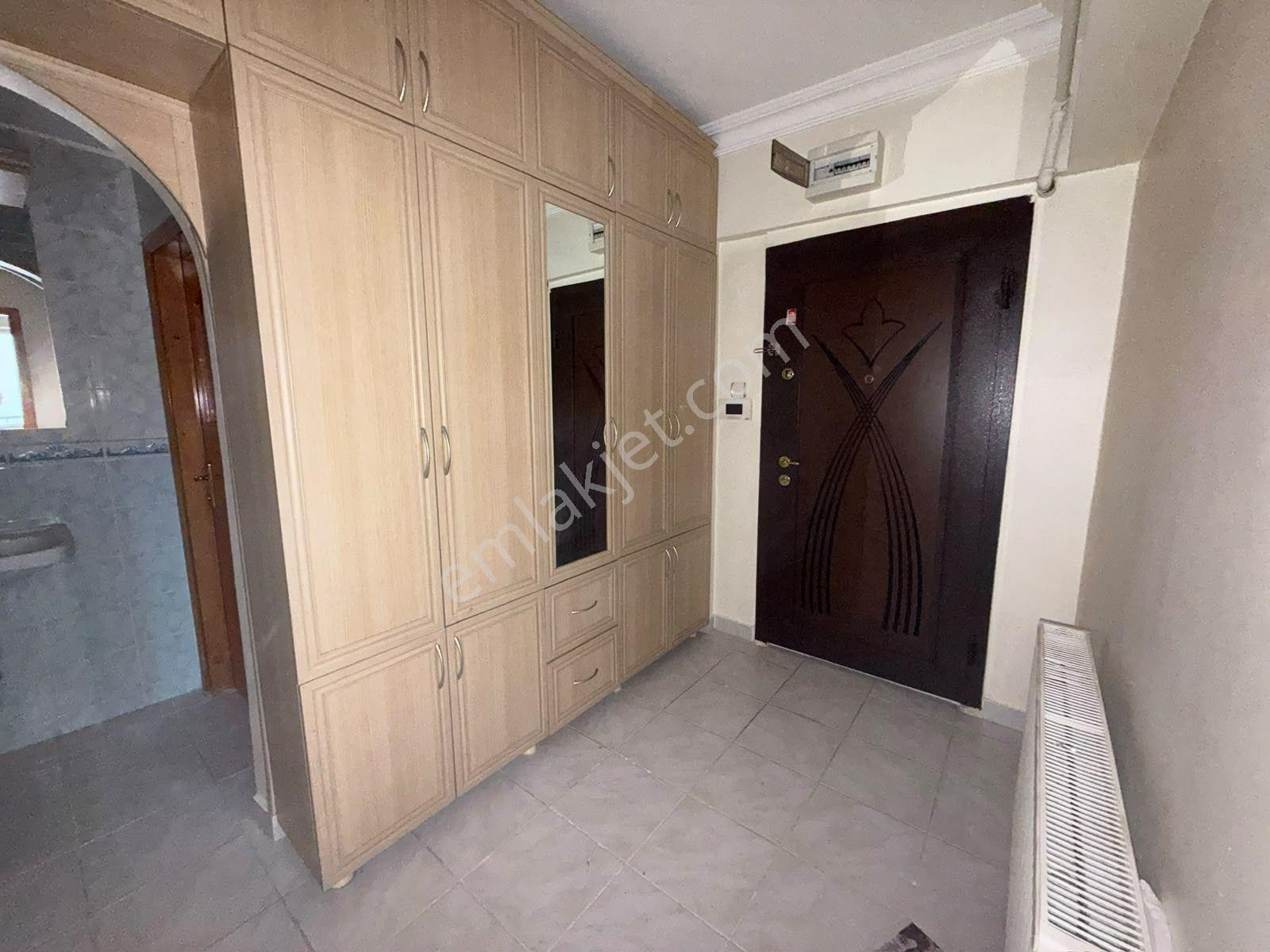 Pursaklar Merkez Mahallesi'nde Satılık 3+1 Geniş Daire — fotoğraf 23