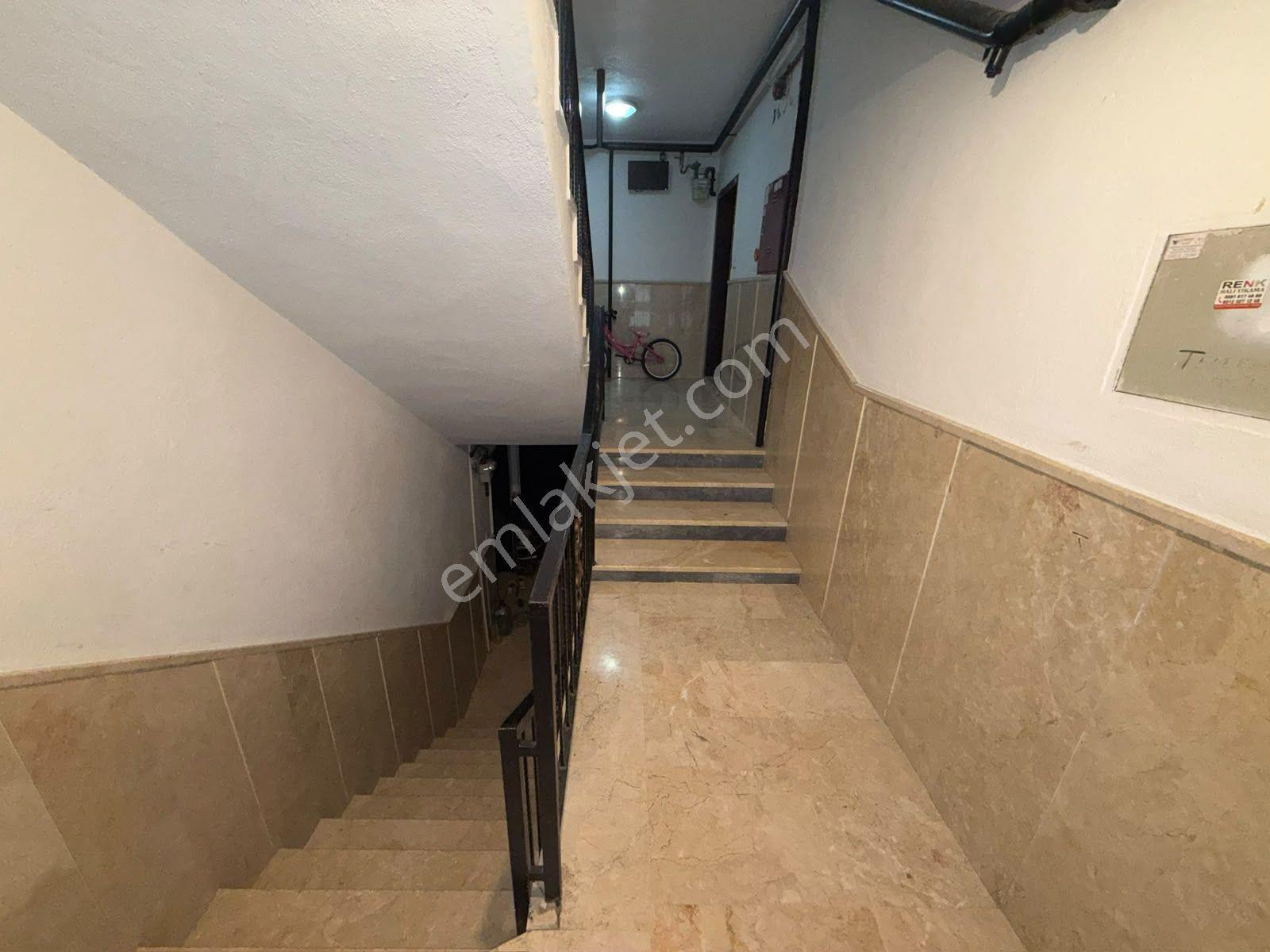 Pursaklar Merkez Mahallesi'nde Satılık 3+1 Geniş Daire — fotoğraf 25