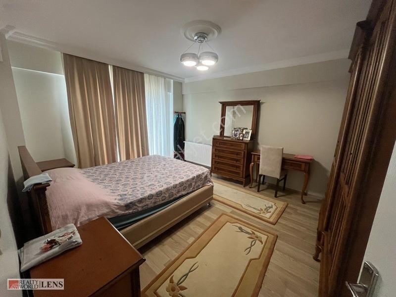 Fatih Mahallesinde 160m2 Müstakil Tadında 4+1 Çatı Dubleks — fotoğraf 12