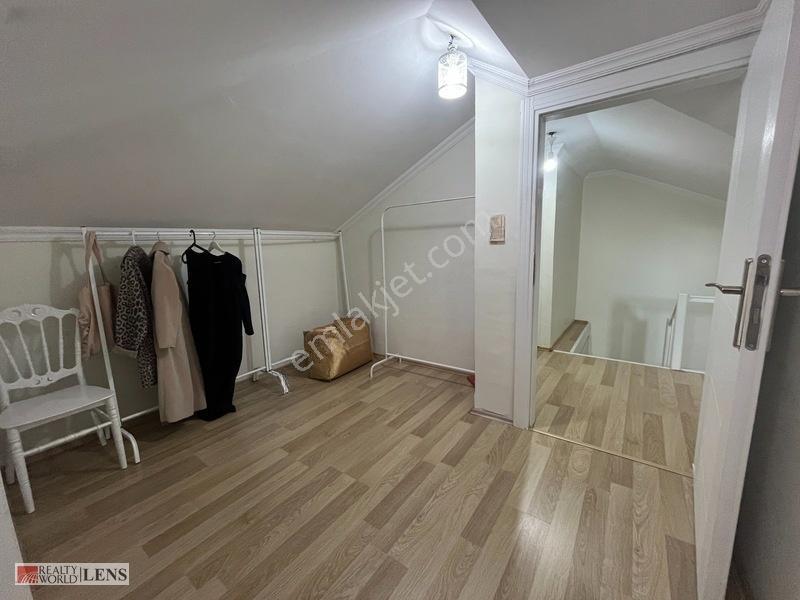 Fatih Mahallesinde 160m2 Müstakil Tadında 4+1 Çatı Dubleks — fotoğraf 17