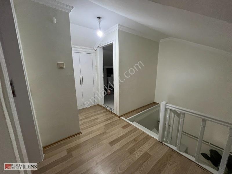 Fatih Mahallesinde 160m2 Müstakil Tadında 4+1 Çatı Dubleks — fotoğraf 22