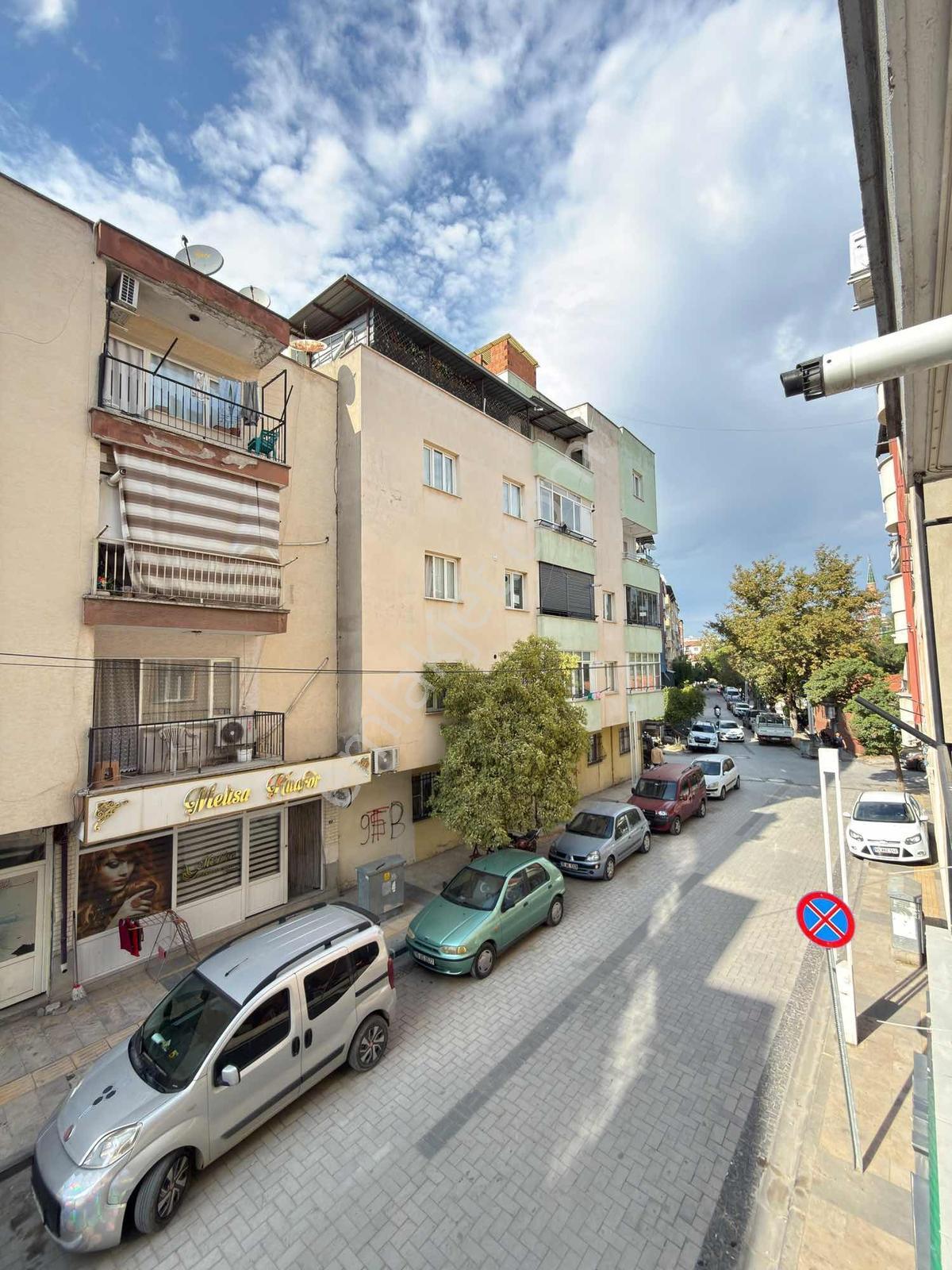 Nova'dan Turan Mh'de Akçakmak Yolu Üzerinde Yatırımlık Daire!!! — fotoğraf 2