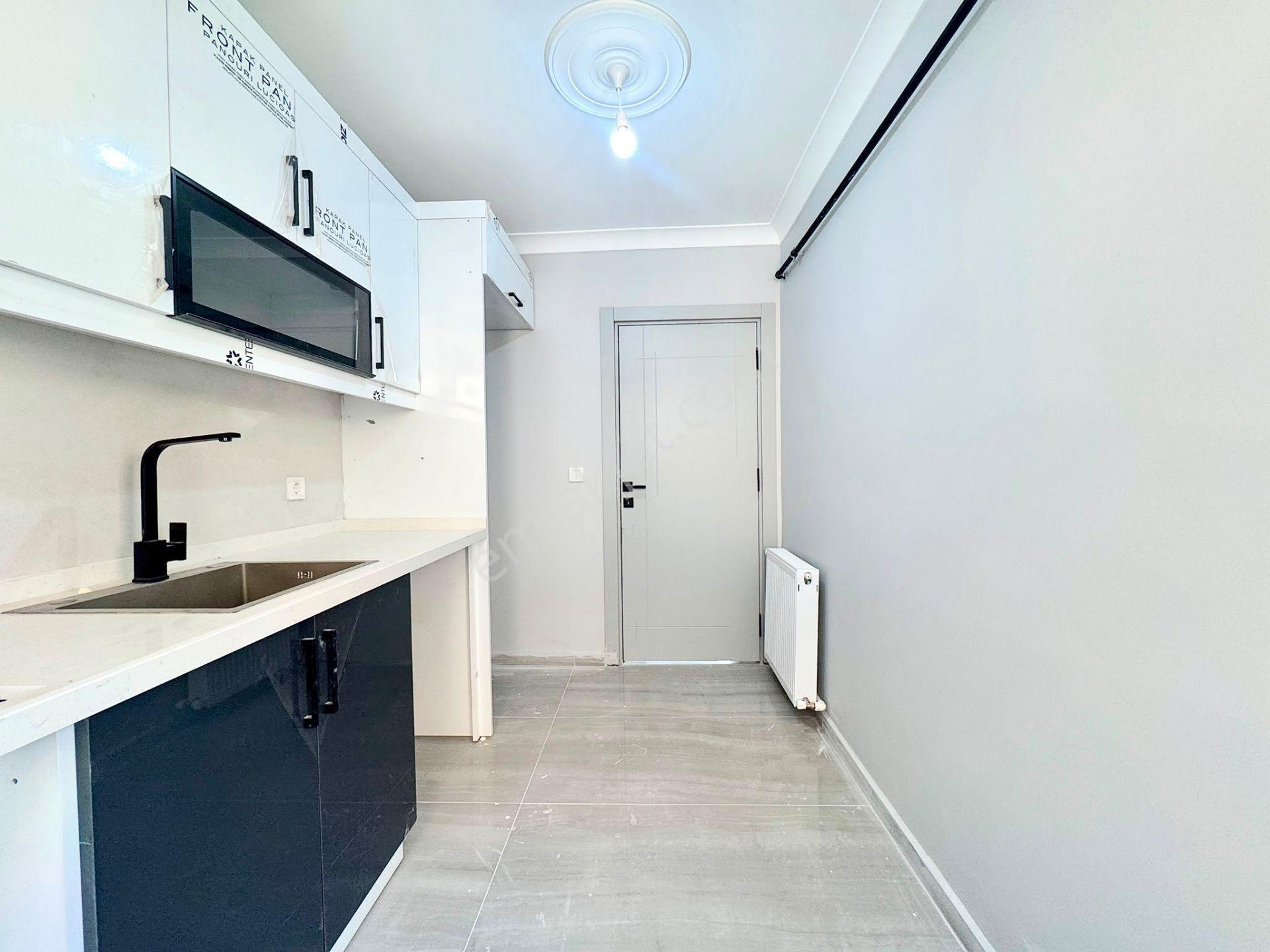 Goldhouse Dan Satılık Cumhuriyet Mahallesi Nde 2+1 Daire — fotoğraf 8