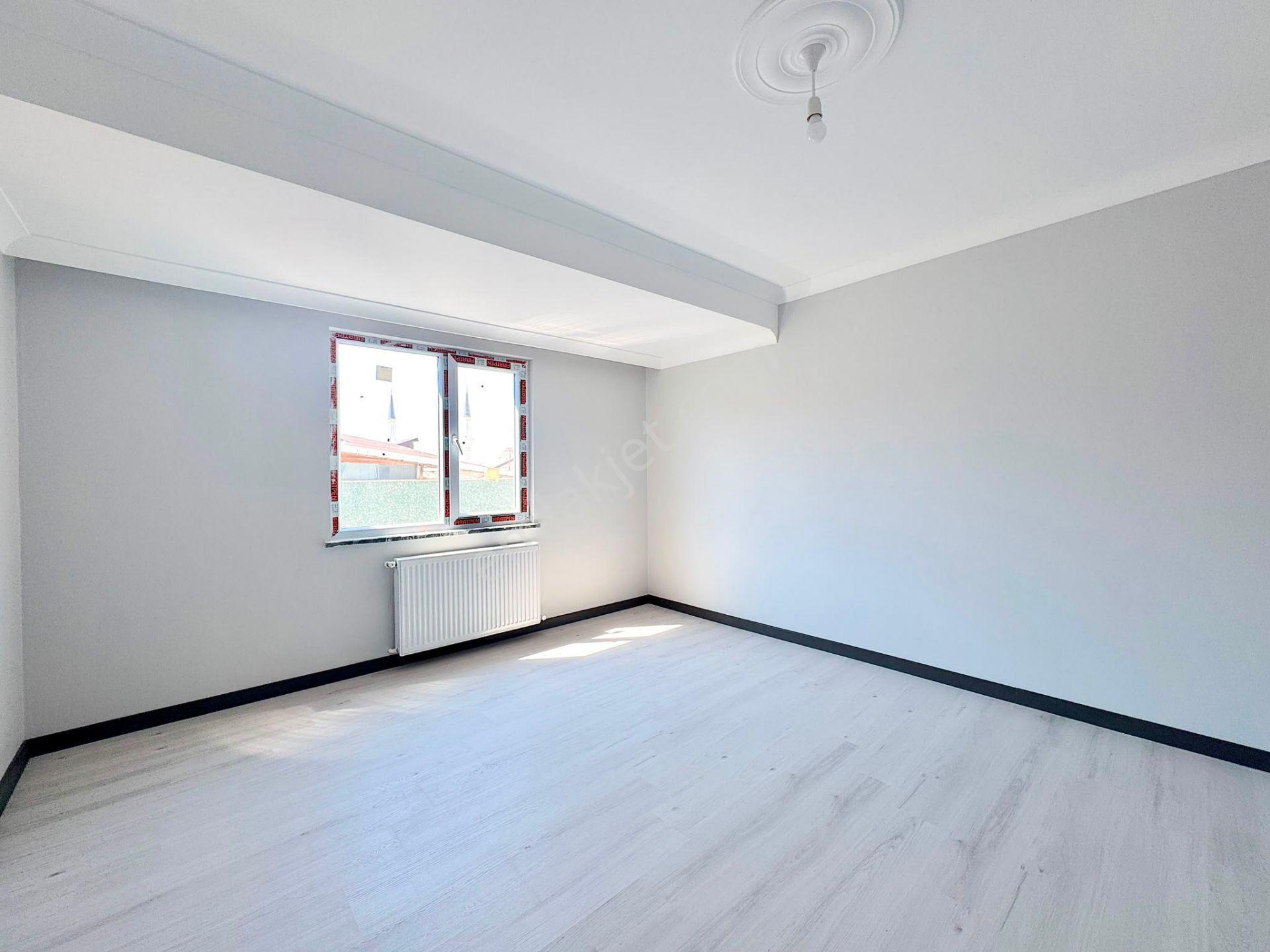 Goldhouse Dan Satılık Cumhuriyet Mahallesi Nde 2+1 Daire — fotoğraf 12