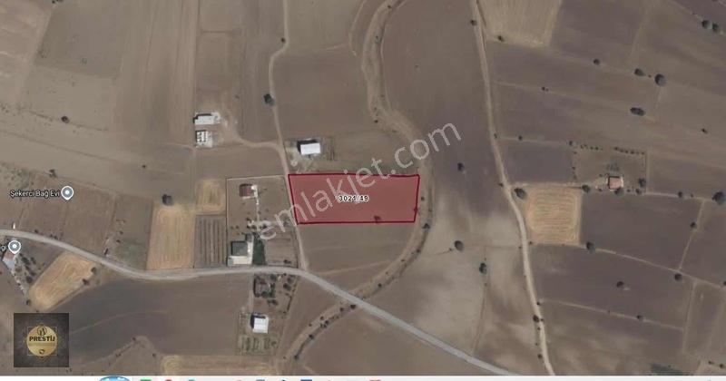 Talas Mengücekte 4.835 M² Yola Cepheli Yatırımlık Tarla — fotoğraf 2