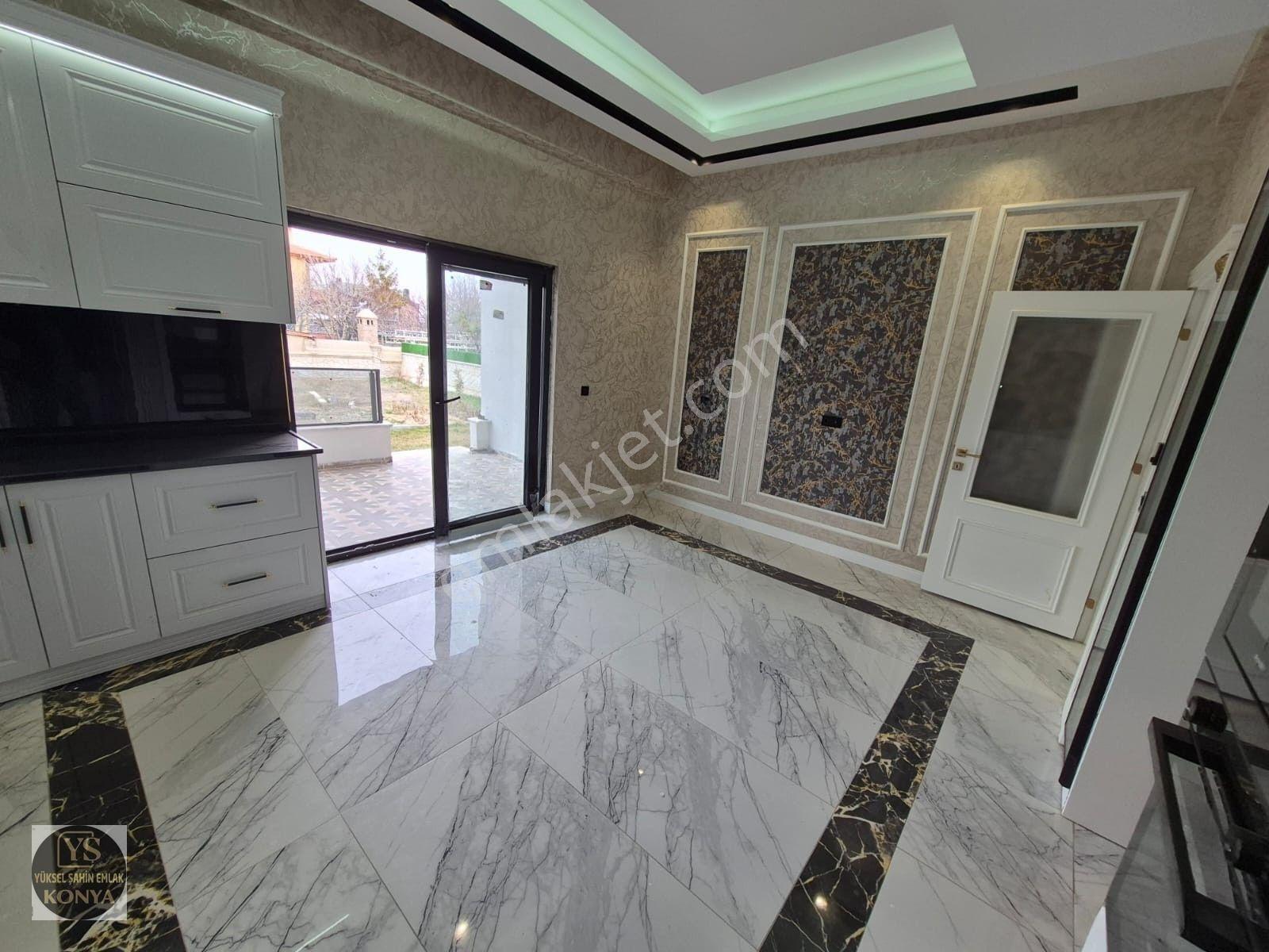 Yüksel Şahin'den Erenköy De 10+1 Müstakil Akıllı Luks Satılık Villa — fotoğraf 2