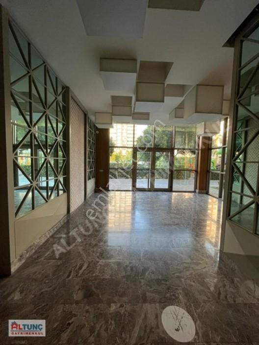 Aliya İzzetbegoviç Bulvar Üstü Lüks Sitede Satılık Daire — fotoğraf 3