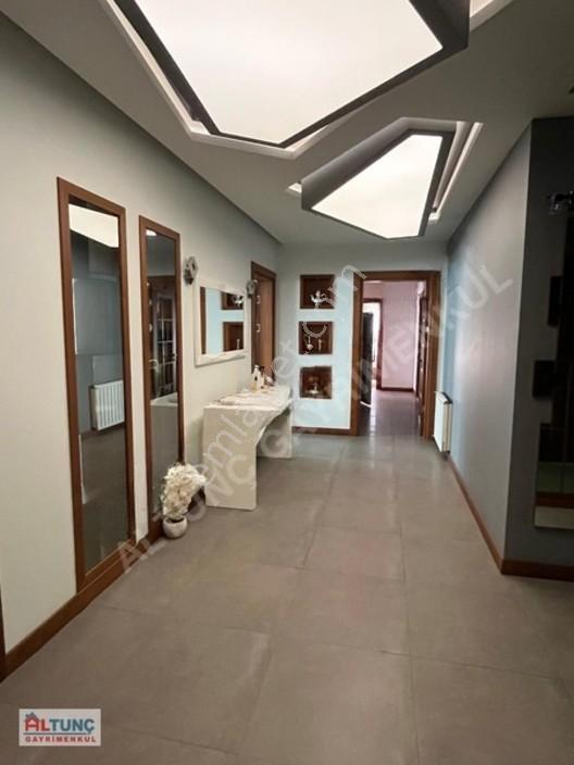 Aliya İzzetbegoviç Bulvar Üstü Lüks Sitede Satılık Daire — fotoğraf 6