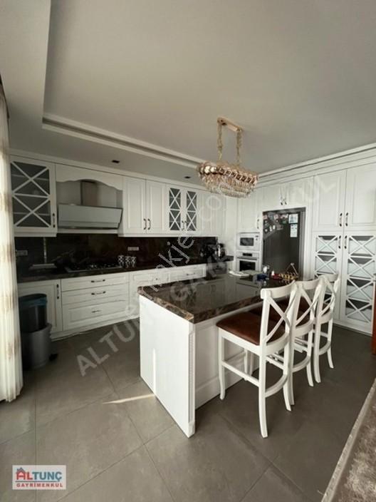 Aliya İzzetbegoviç Bulvar Üstü Lüks Sitede Satılık Daire — fotoğraf 19