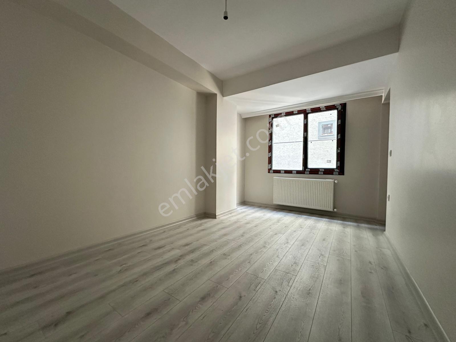 Bahçelievler Soğanlı Satılık 2+1 Sıfır Fırsat Ara Kat Daire — fotoğraf 8