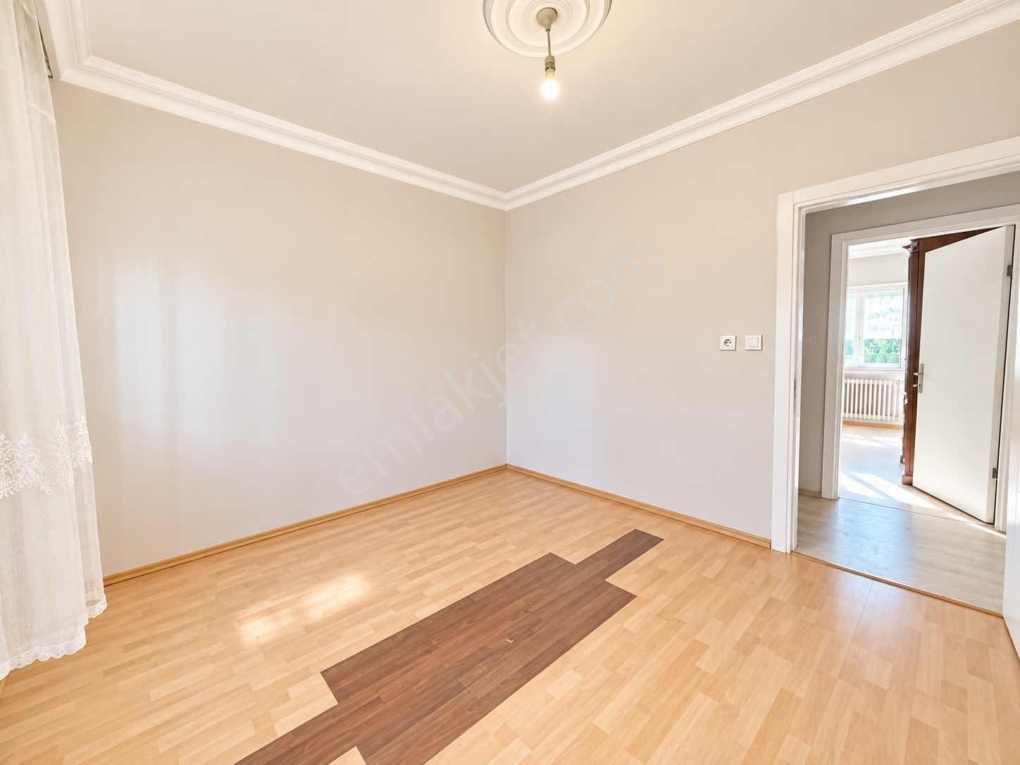 Yıldırım Teferrüç Mahalle Satılık Manzaralı Teraslı 3+1 Daire — fotoğraf 18