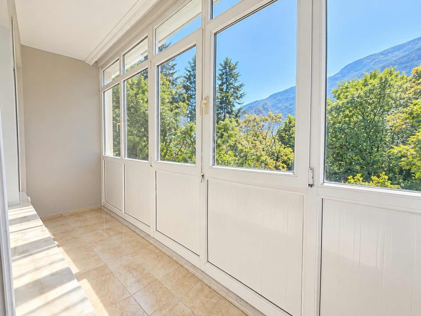 Yıldırım Teferrüç Mahalle Satılık Manzaralı Teraslı 3+1 Daire — fotoğraf 24