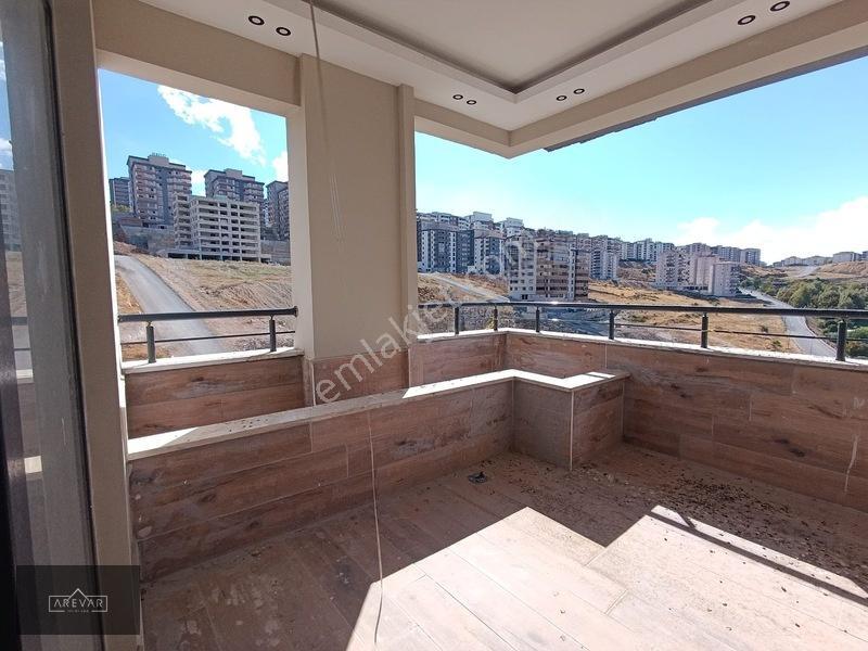 Arevardan Vadi Park Manazaralı 3+1 Lüks Daire — fotoğraf 7