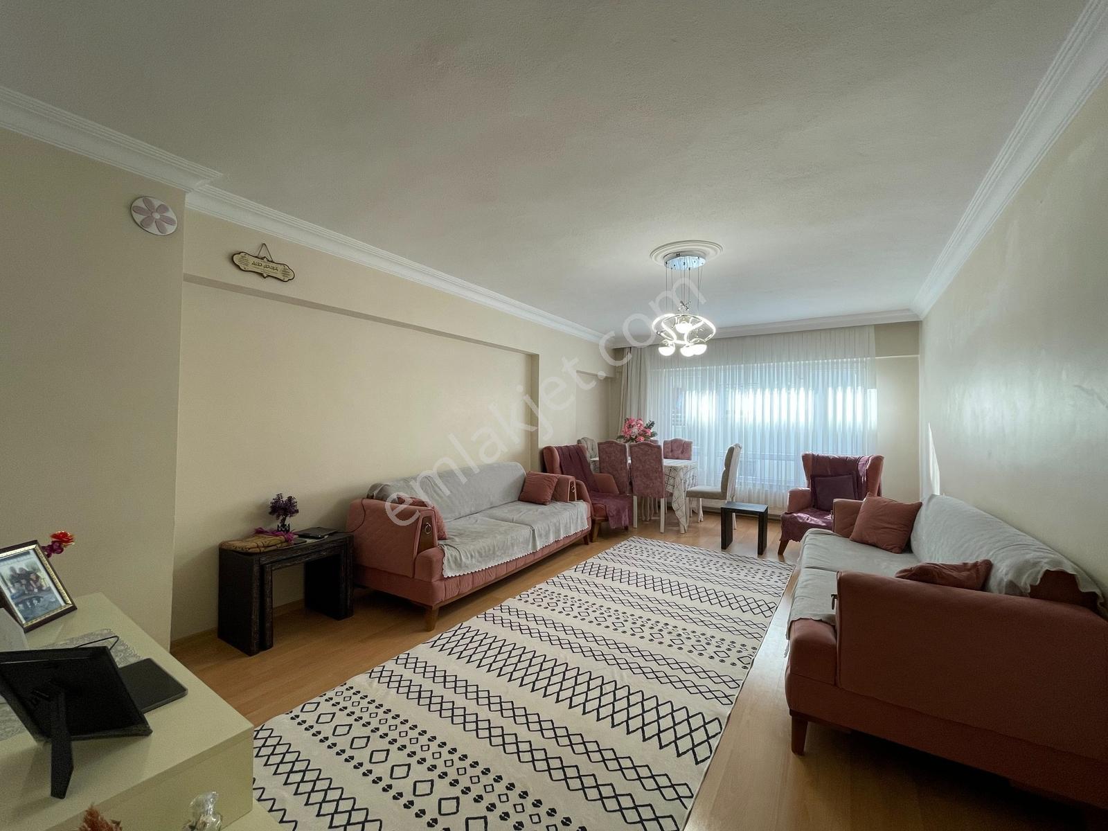 Kuzey'den Pursaklar Merkez'de 3+1 Ara Kat Masrafsız Daire — fotoğraf 6