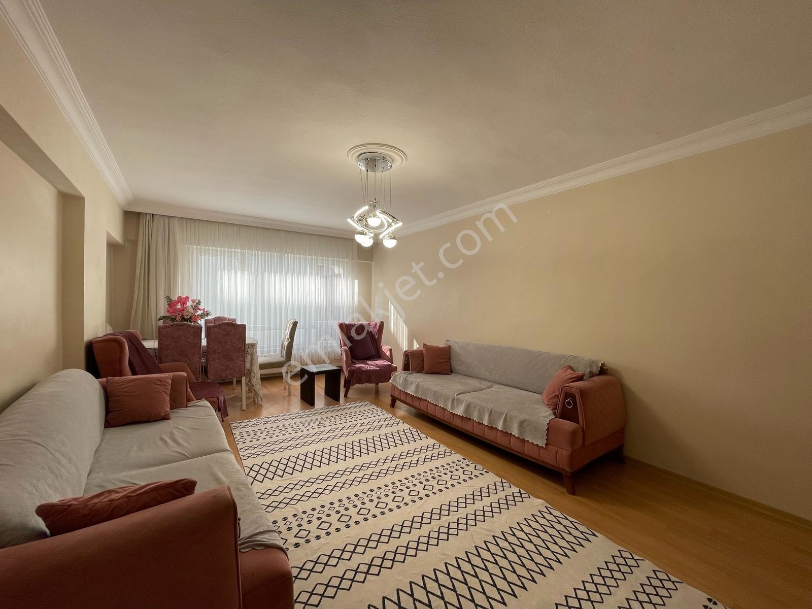 Kuzey'den Pursaklar Merkez'de 3+1 Ara Kat Masrafsız Daire — fotoğraf 8
