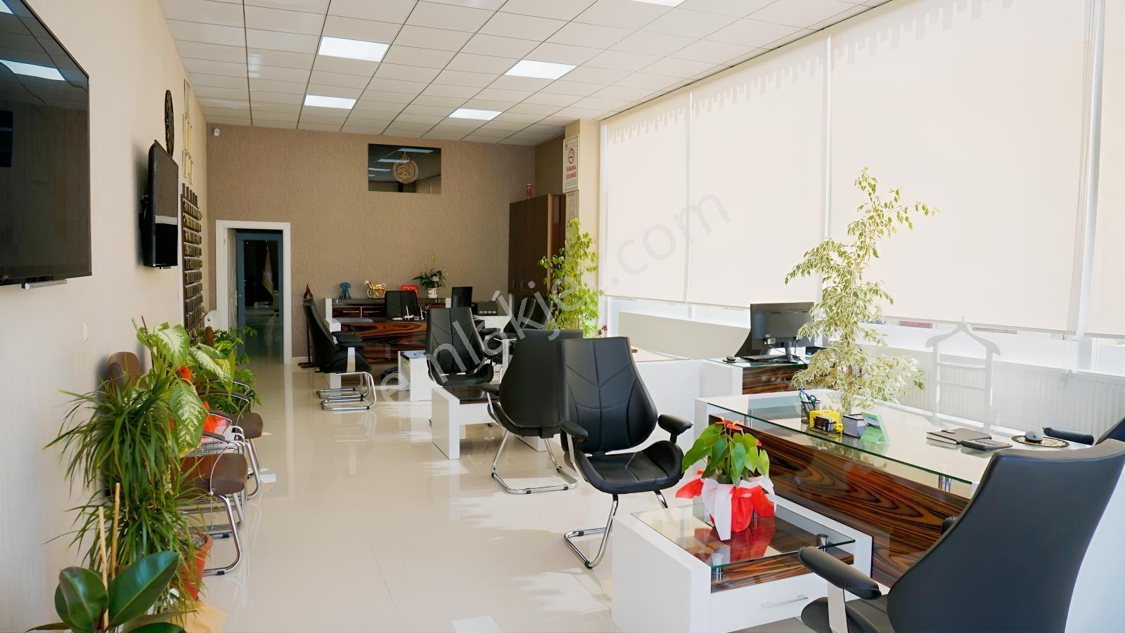 Kuzey'den Pursaklar Merkez'de 3+1 Ara Kat Masrafsız Daire — fotoğraf 31
