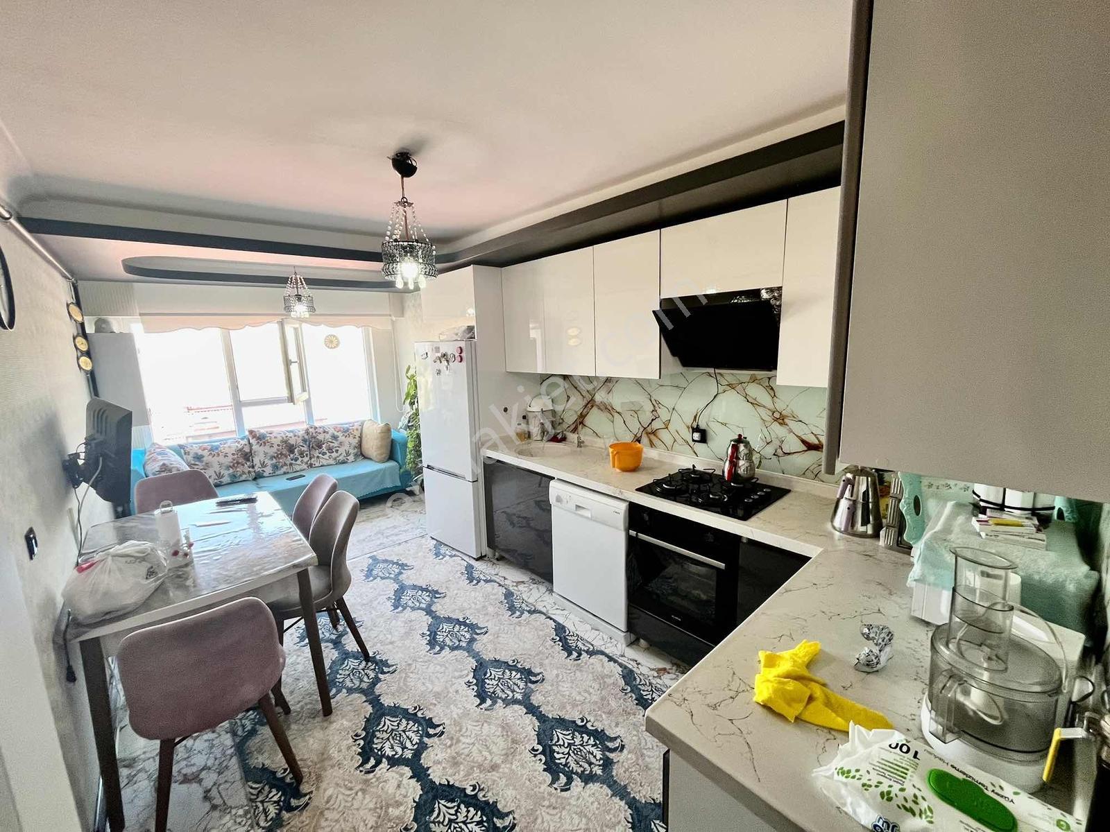 Avantaj'dan Küçük Kayaş'ta Cadde Dibi Ful+ful Yapılı 4+1 Daire.. — fotoğraf 5