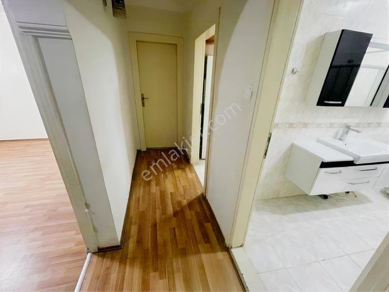 Bayrampaşa Altıntepsi Mah | 120 M² Çift Cephe 2+1 Satılık Daire — fotoğraf 7