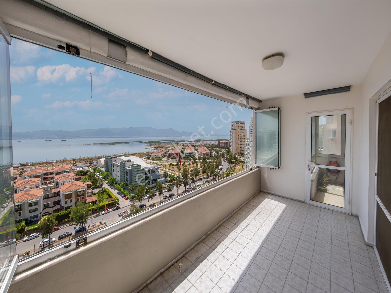 Mavişehir Kuğu Bloklarında Satılık 4+1 Deniz Manzaralı Daire Boş — fotoğraf 6