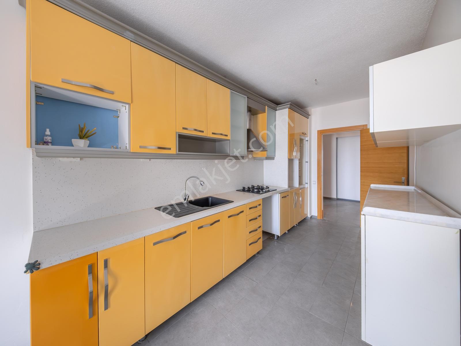 Mavişehir Kuğu Bloklarında Satılık 4+1 Deniz Manzaralı Daire Boş — fotoğraf 13