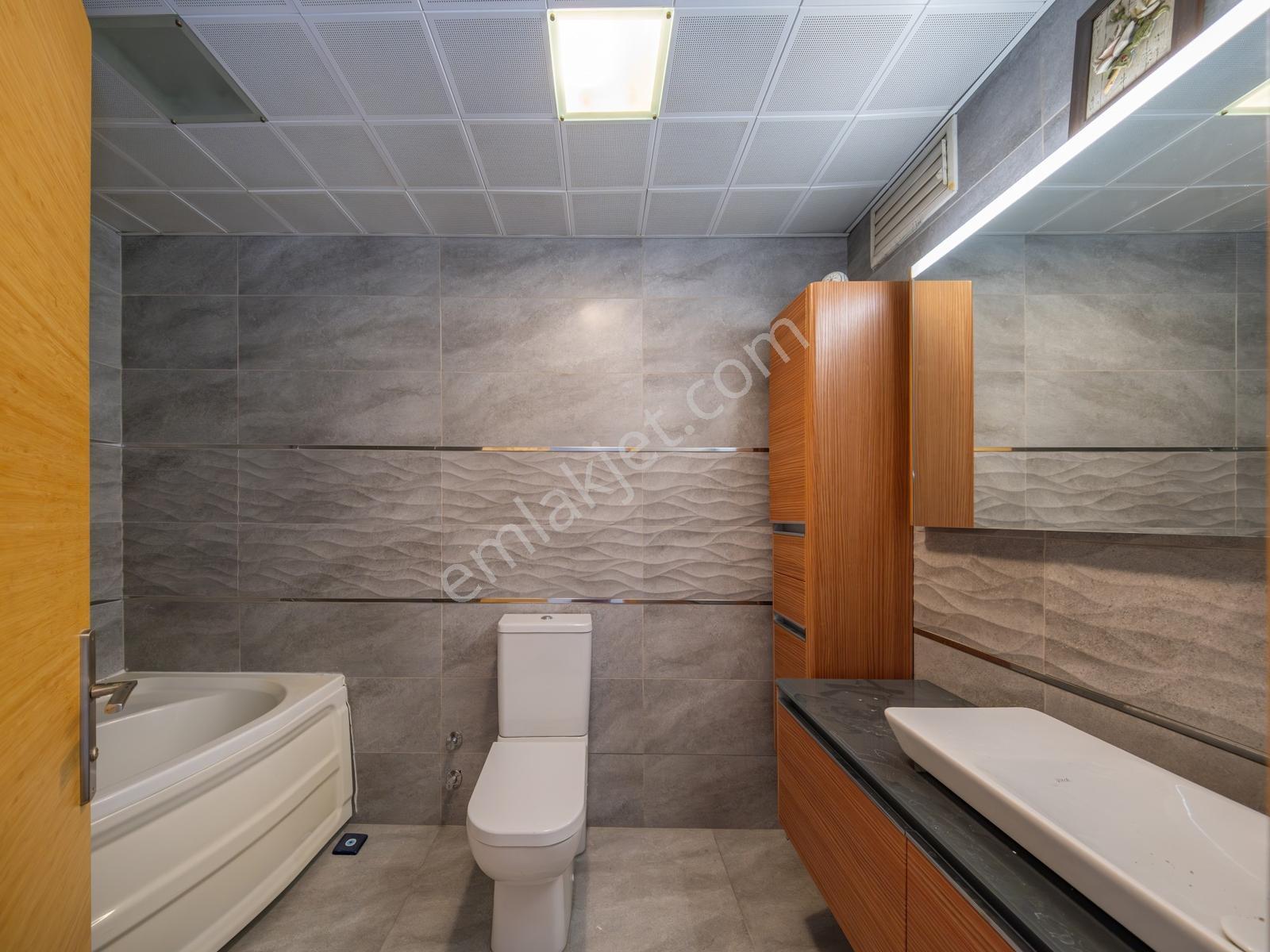 Mavişehir Kuğu Bloklarında Satılık 4+1 Deniz Manzaralı Daire Boş — fotoğraf 17