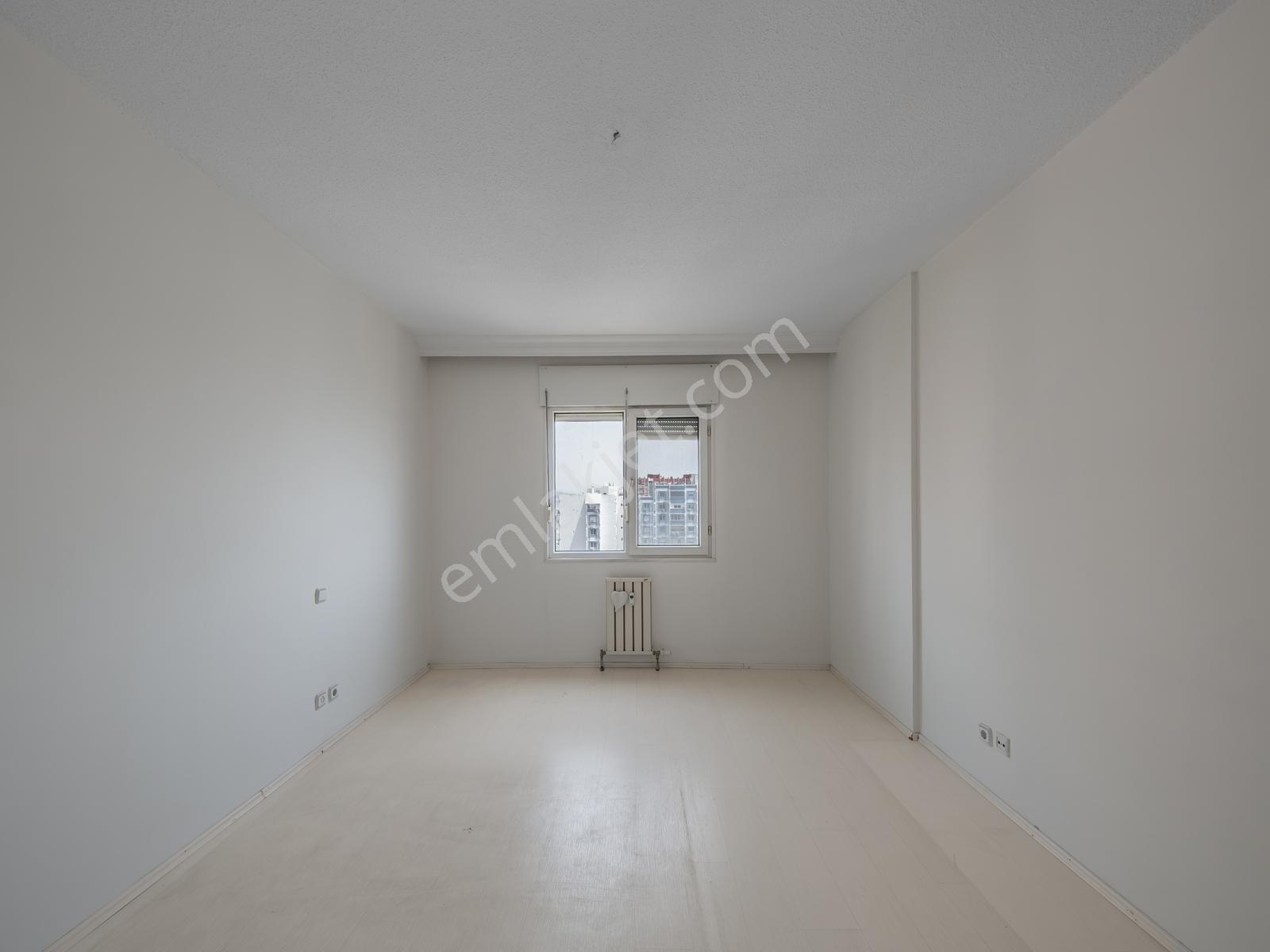 Mavişehir Kuğu Bloklarında Satılık 4+1 Deniz Manzaralı Daire Boş — fotoğraf 18