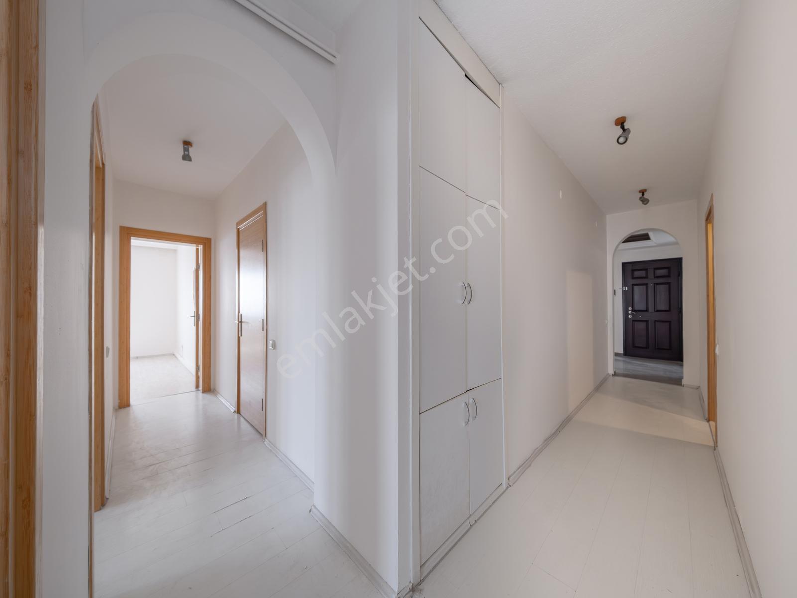 Mavişehir Kuğu Bloklarında Satılık 4+1 Deniz Manzaralı Daire Boş — fotoğraf 21