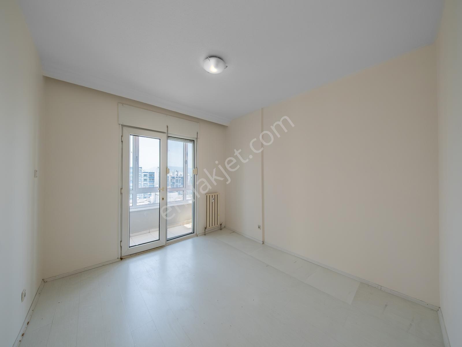 Mavişehir Kuğu Bloklarında Satılık 4+1 Deniz Manzaralı Daire Boş — fotoğraf 22