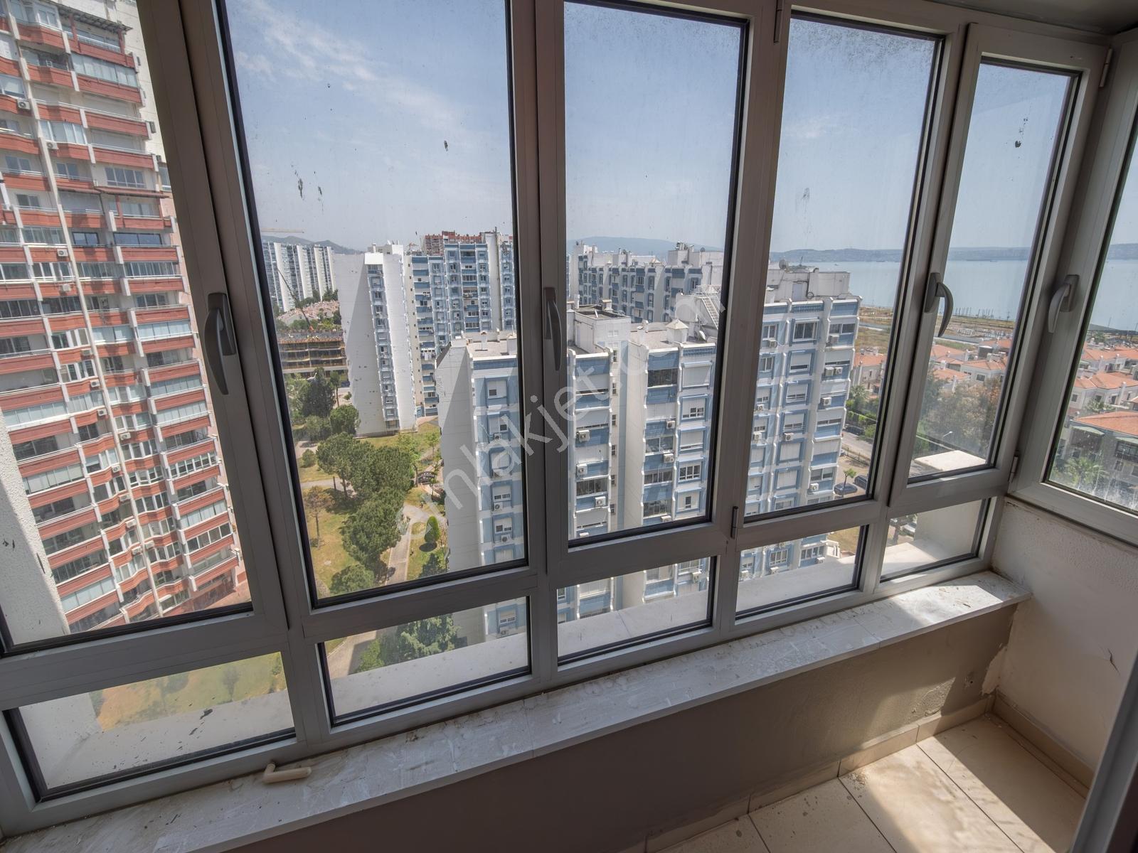 Mavişehir Kuğu Bloklarında Satılık 4+1 Deniz Manzaralı Daire Boş — fotoğraf 23