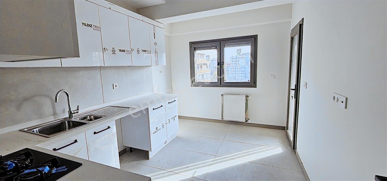Karşıyaka Mavişehir Yalı Mahallesinde Sıfır Satılık 2+1 Daire — fotoğraf 17