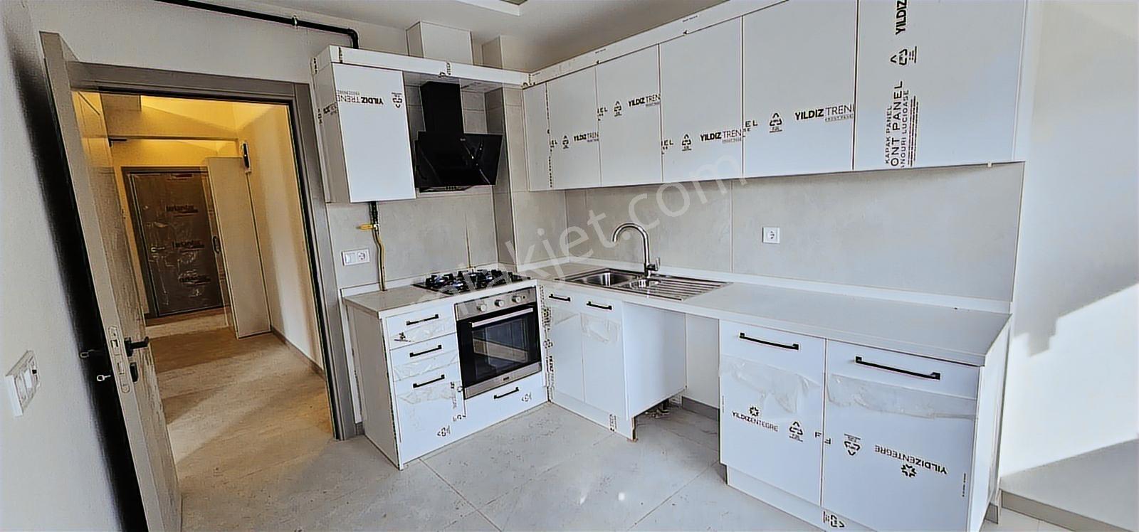 Karşıyaka Mavişehir Yalı Mahallesinde Sıfır Satılık 2+1 Daire — fotoğraf 18