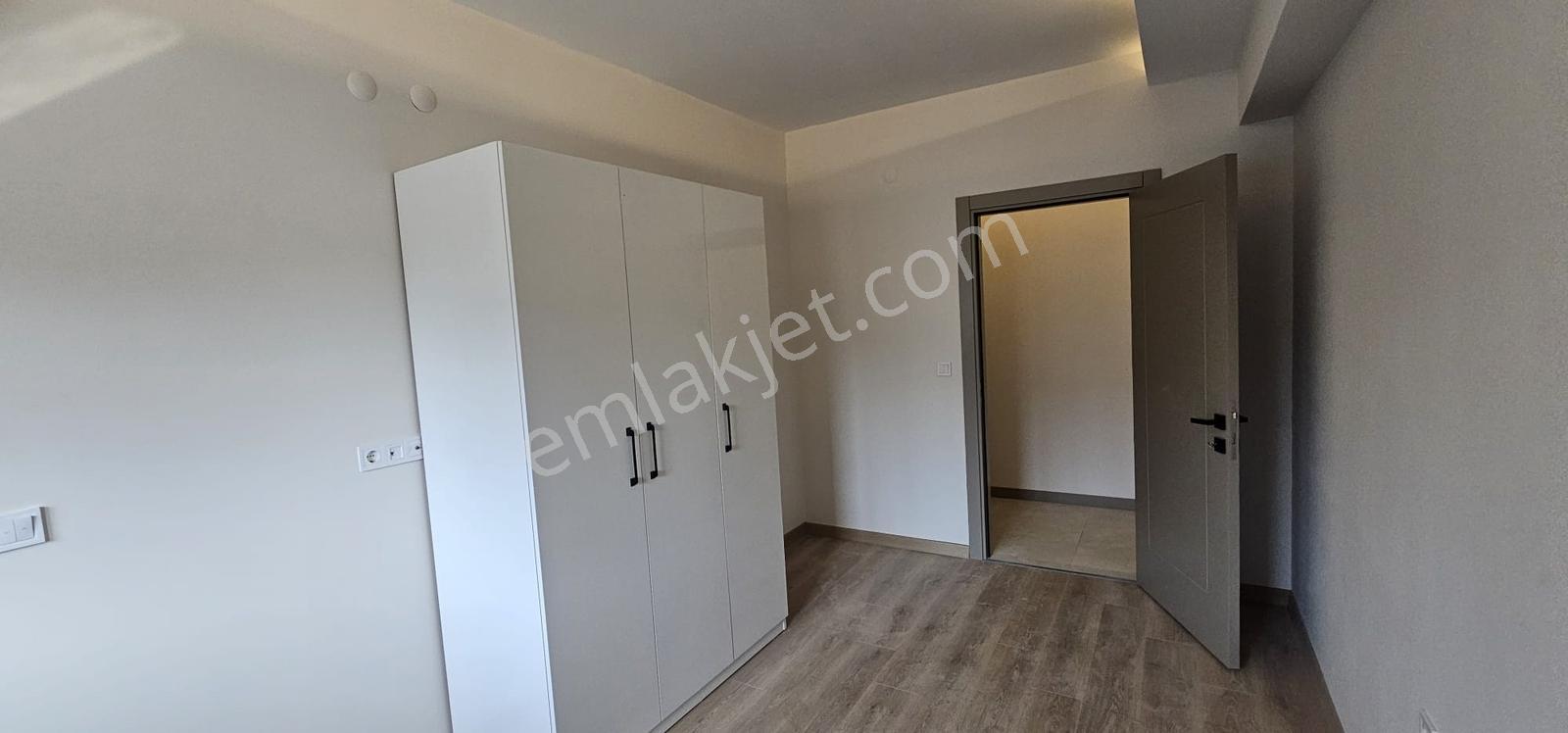 Karşıyaka Mavişehir Yalı Mahallesinde Sıfır Satılık 2+1 Daire — fotoğraf 22