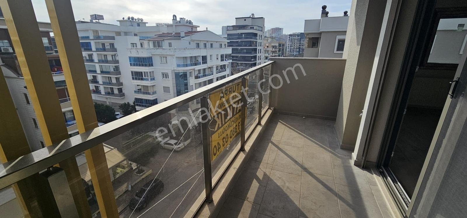 Karşıyaka Mavişehir Yalı Mahallesinde Sıfır Satılık 2+1 Daire — fotoğraf 26