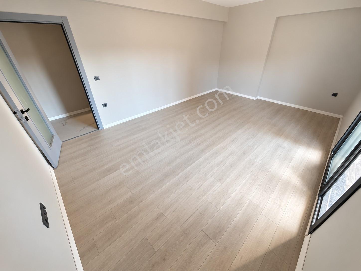 ꔪyalçın'dan ▀▄kadıköyde Havuzlu Sitede Ayrı M. Öncephe Sıfır 2+1 — fotoğraf 7