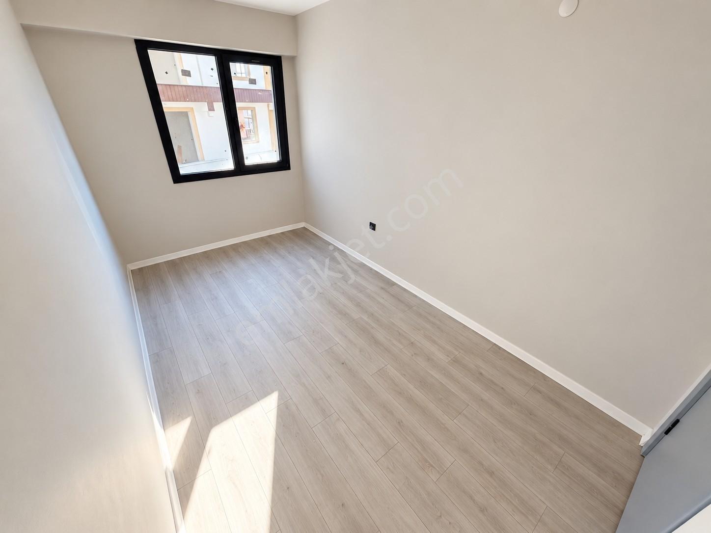 ꔪyalçın'dan ▀▄kadıköyde Havuzlu Sitede Ayrı M. Öncephe Sıfır 2+1 — fotoğraf 15