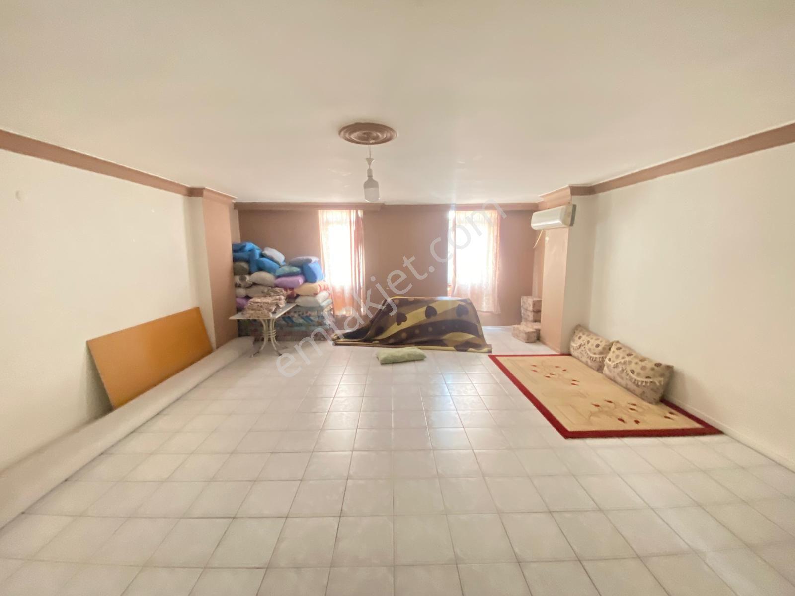 Prestij'Den Çamlıbel Kültürde Asansörlü 250 M2 Geniş 4+1 Daire