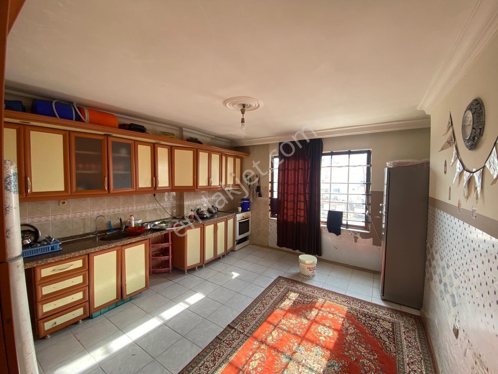 Prestij'den Çamlıbel Kültürde Asansörlü 250 M2 Geniş 4+1 Daire — fotoğraf 2