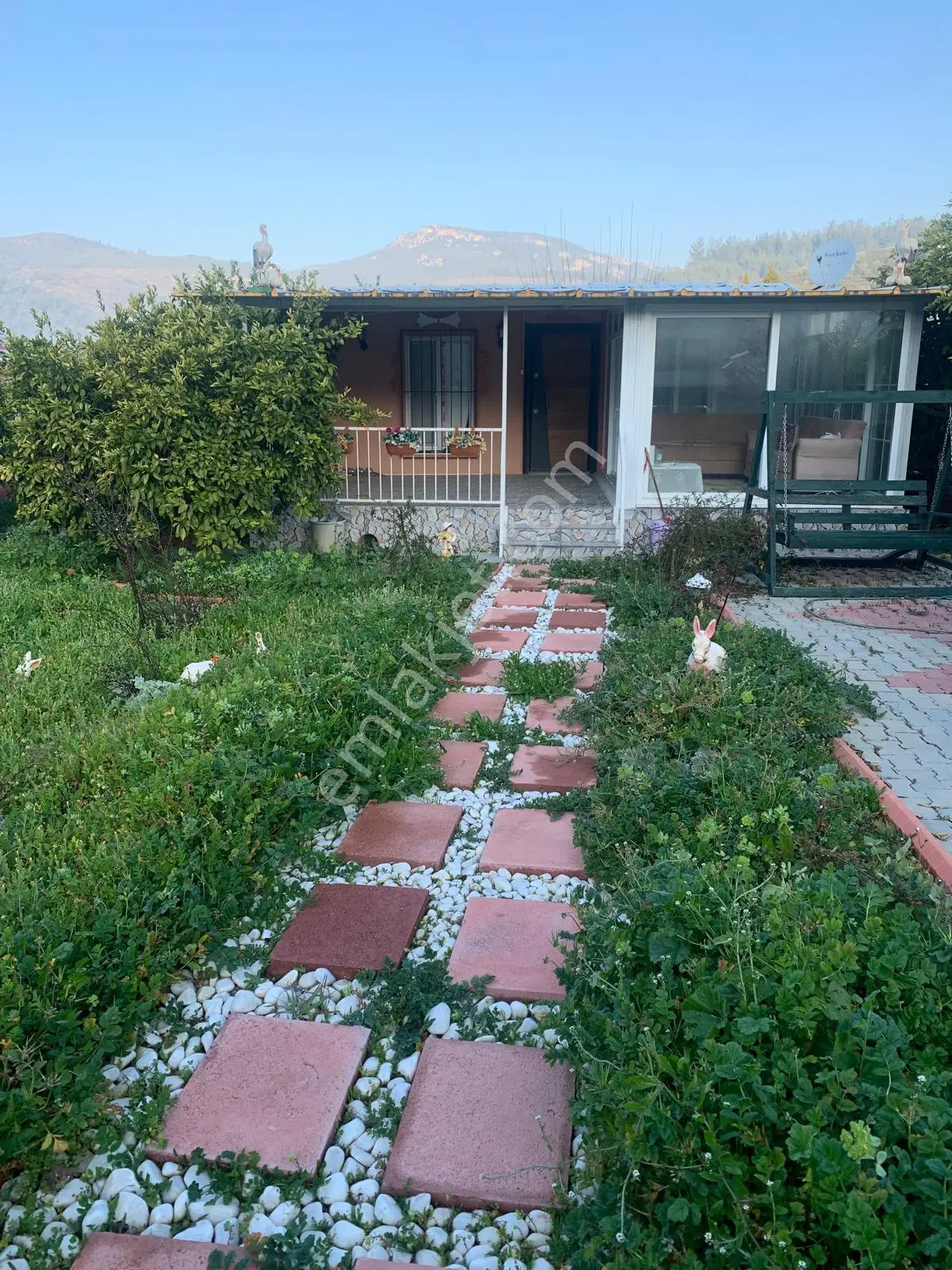Menderes Ahmetbeyli'de Doğa Manzaralı 400 M² Hobi Bahçesi — fotoğraf 13