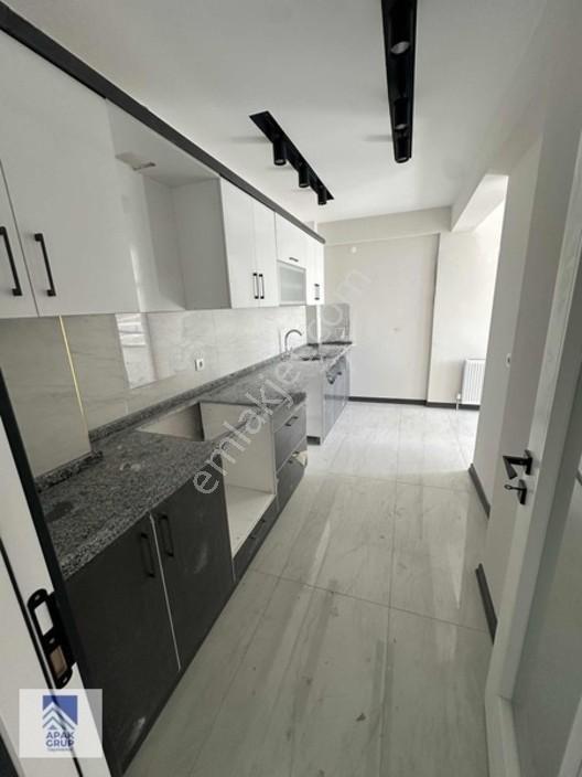 Serkent Köşe Başı Sıfır Daire Kombili — fotoğraf 12