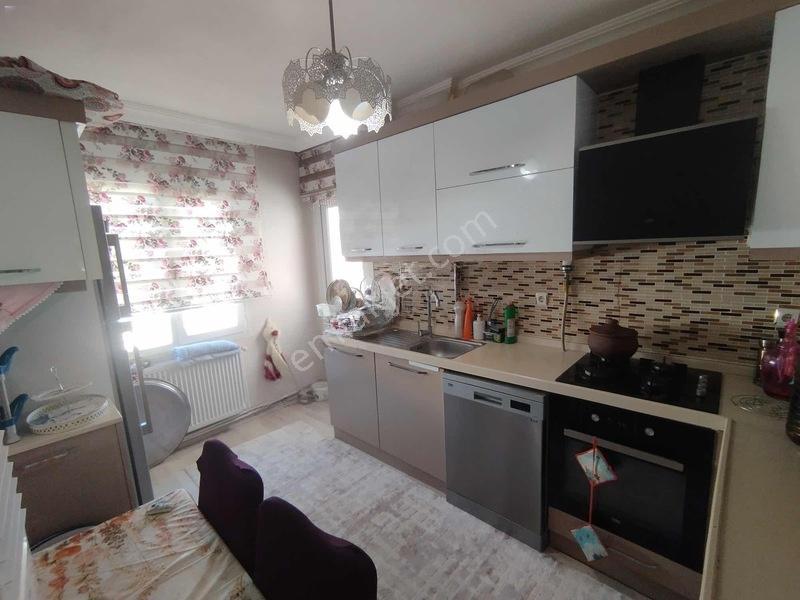 Çok Bakımlı 2+1 Arakat Satılık Daire — fotoğraf 2