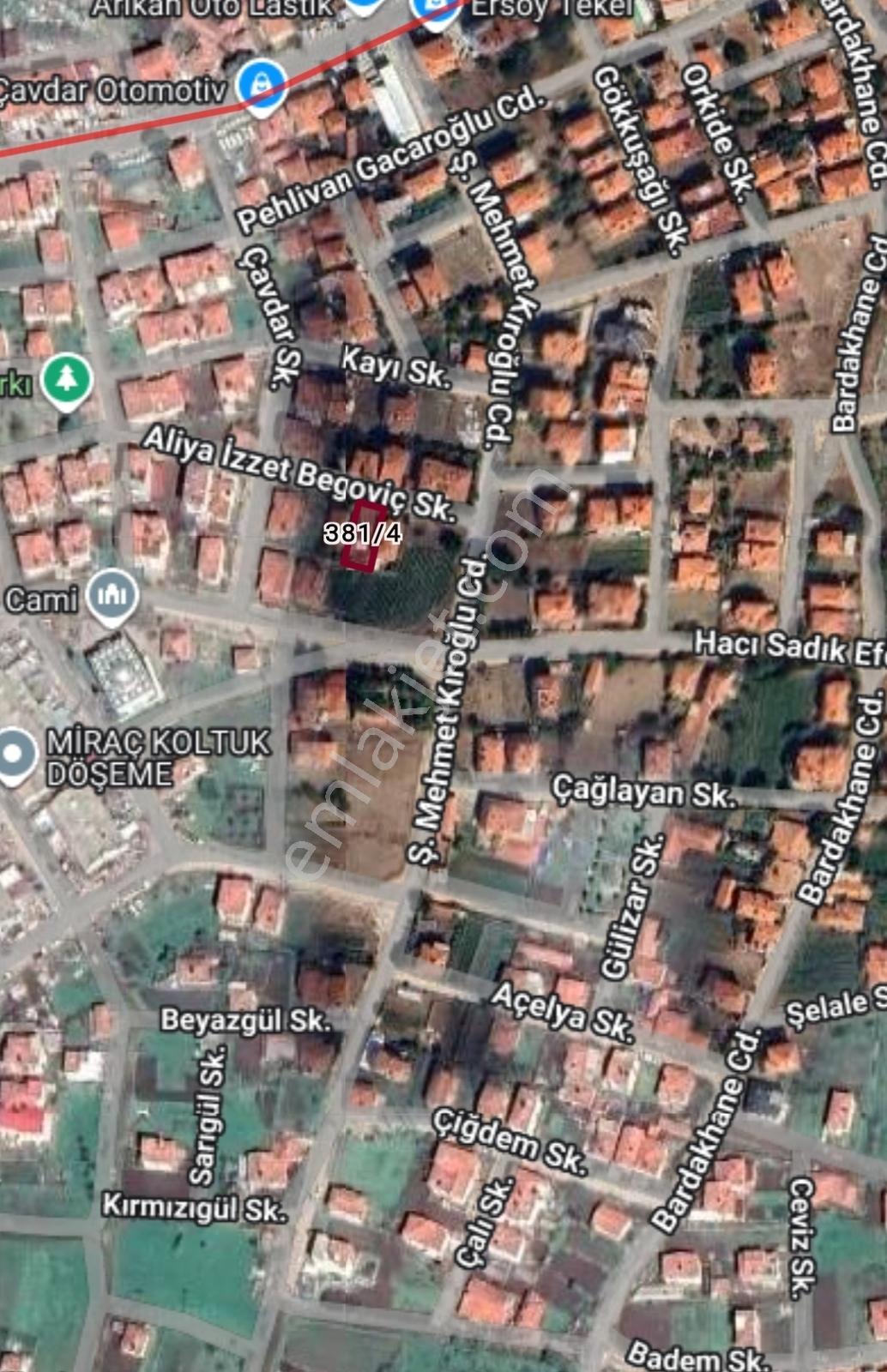 Rw Detay'dan Sındırgı Camikebir'de Satılık Arsa — fotoğraf 3