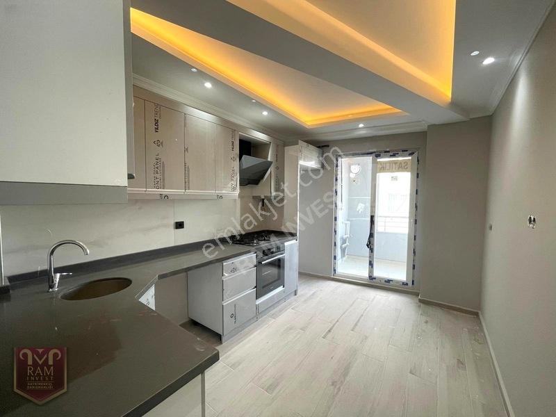 Ram Invest'ten Sütlüce'de Harika Tasarımlı Satılık 3+1 Daire — fotoğraf 8