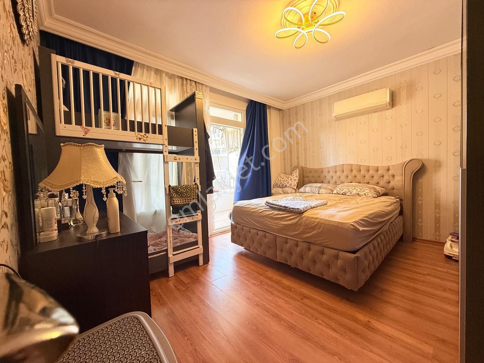 Virenşehirde Havuzlu 155 M2 3+1 Genişliğinde Bağımsız Mutfak 2+1 — fotoğraf 27