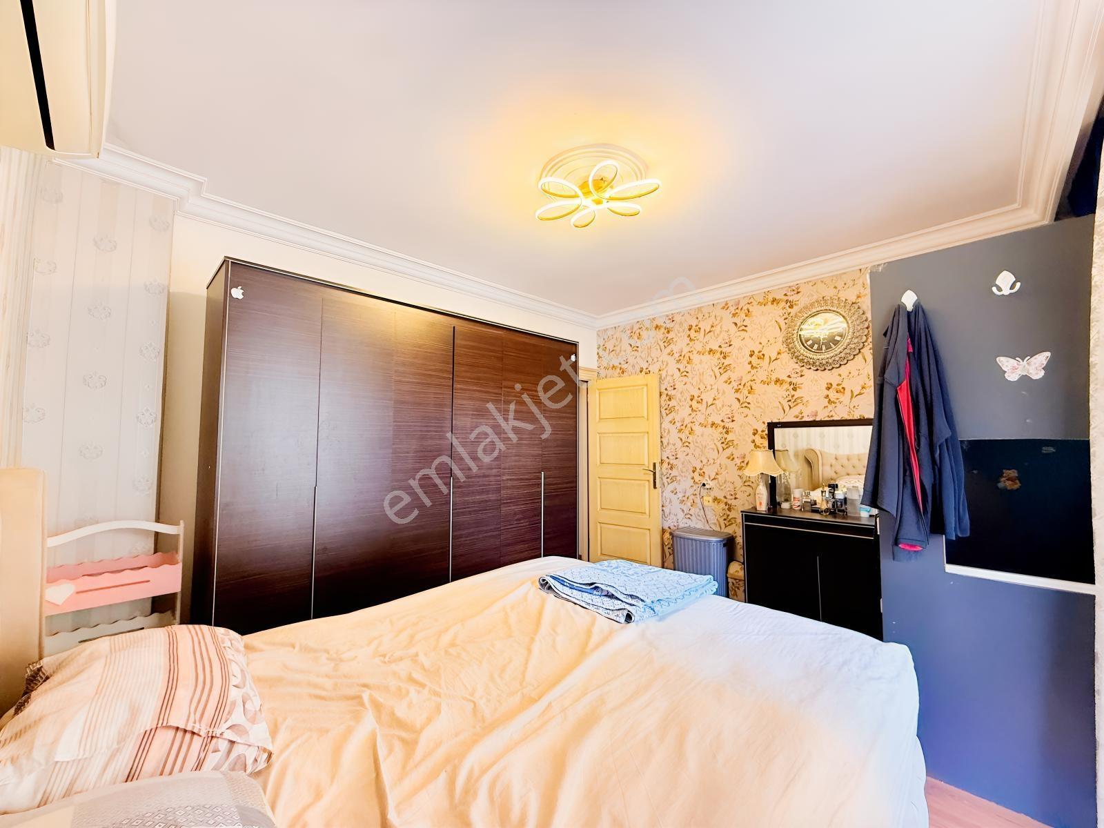 Virenşehirde Havuzlu 155 M2 3+1 Genişliğinde Bağımsız Mutfak 2+1 — fotoğraf 32